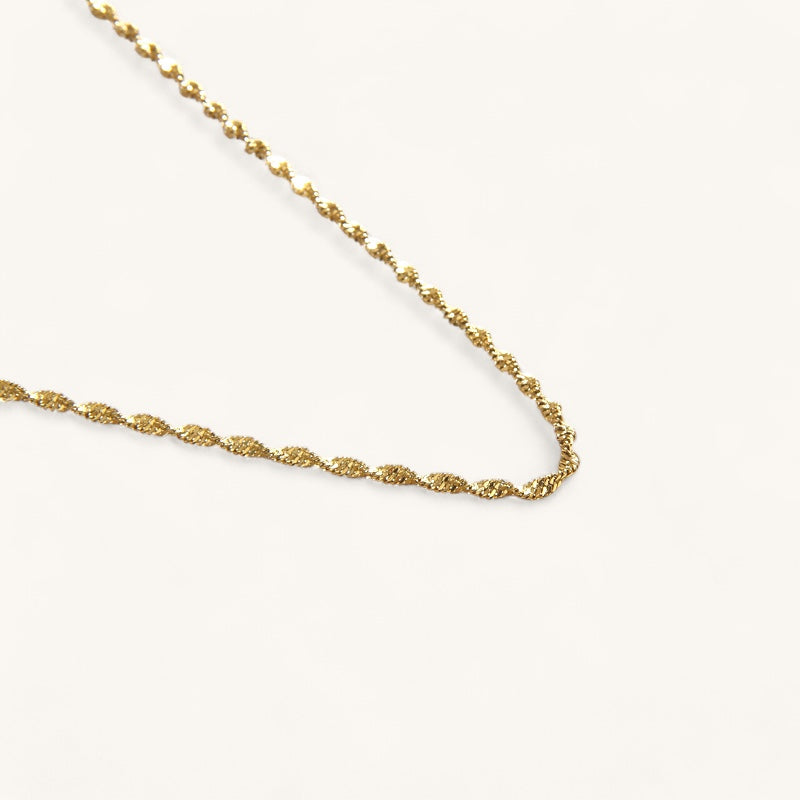 Twisted Chain Necklace