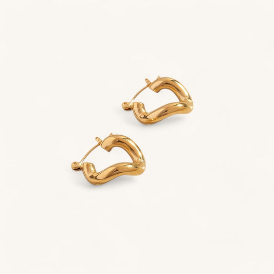 Wavy Hoops
